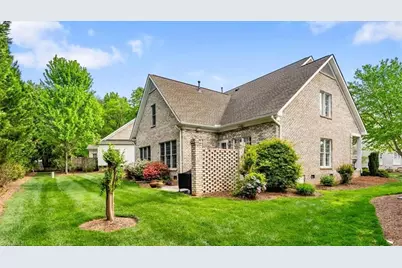 36 Willett Way, Greensboro, NC 27408 - Photo 24