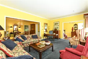 1 Fountain Manor Dr, Greensboro, NC 27405 - Photo 6