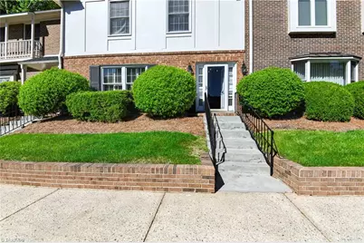 1 Fountain Manor Drive #B, Greensboro, NC 27405 - Photo 2