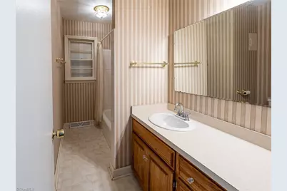 355 Nc Highway 700, Eden, NC 27288 - Photo 8
