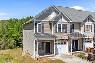 410 Beaumont Cir, Clemmons, NC 27012 - Photo 2