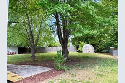 736 Huntington Court, Burlington, NC 27215 - Photo 26