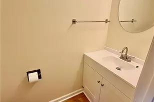 736 Huntington Ct, Burlington, NC 27215 - Photo 12