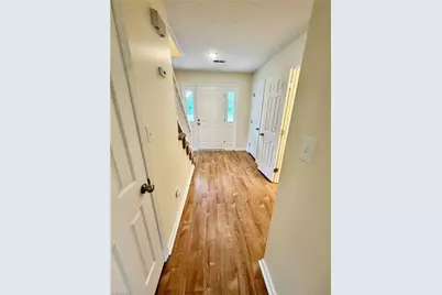 736 Huntington Court, Burlington, NC 27215 - Photo 4