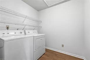 2609 Spring Bridge Cir, Greensboro, NC 27410 - Photo 14