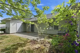 2609 Spring Bridge Cir, Greensboro, NC 27410 - Photo 24