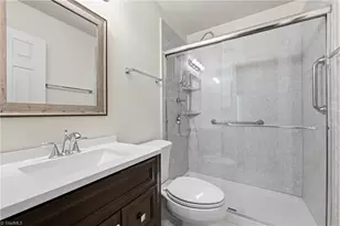 2609 Spring Bridge Cir, Greensboro, NC 27410 - Photo 16