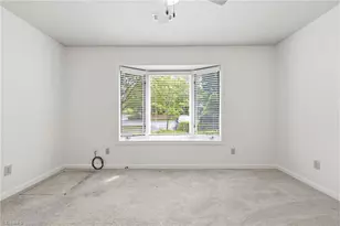 2609 Spring Bridge Cir, Greensboro, NC 27410 - Photo 12