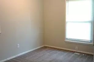 1036 Shalimar Dr, Winston-Salem, NC 27107 - Photo 10