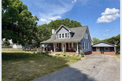 2230 Boone Trail, North Wilkesboro, NC 28659 - Photo 2