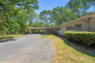 2220 Lakeview Terrace, Burlington, NC 27215 - Photo 4