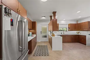 2220 Lakeview Terrace, Burlington, NC 27215 - Photo 14