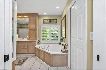 1098 Phillips Way, Wilkesboro, NC 28697 - Photo 24