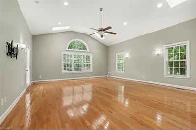 5003 Hartridge Way, Greensboro, NC 27407 - Photo 8