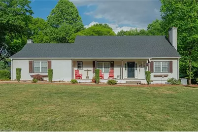 3845 Ranchwood Drive, Clemmons, NC 27012 - Photo 2