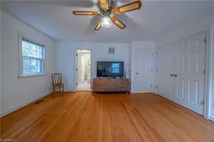 1609 Helmwood Dr, Greensboro, NC 27410 - Photo 20