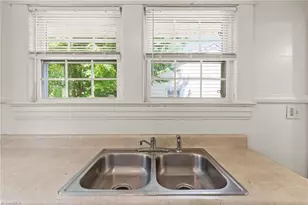 611 W Lexington Ave, High Point, NC 27262 - Photo 16