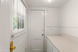 611 W Lexington Ave, High Point, NC 27262 - Photo 18