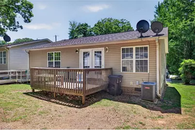 121 Manor Drive, High Point, NC 27260 - Photo 22