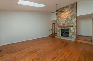 6304 Sable Ln, Greensboro, NC 27406 - Photo 12