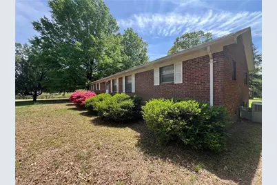 2109 Kivett Drive, Greensboro, NC 27406 - Photo 2