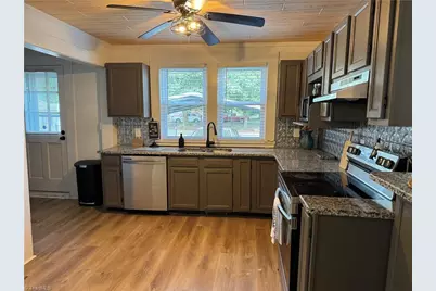 3125 Gumtree Road, Winston-Salem, NC 27107 - Photo 6