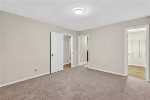 828 Holt Ave, Greensboro, NC 27405 - Photo 16