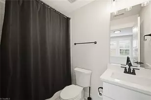 6021 Windsor Cir, Elon, NC 27244 - Photo 34