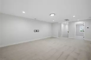 6021 Windsor Cir, Elon, NC 27244 - Photo 28