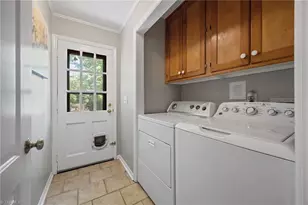 1614 Milan Rd, Greensboro, NC 27410 - Photo 24