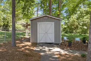 1614 Milan Rd, Greensboro, NC 27410 - Photo 36