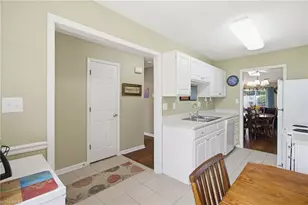 3642 Rock Meadow Cir, High Point, NC 27265 - Photo 6
