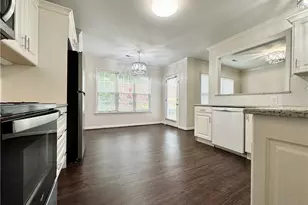 5136 Old Plantation Cir, Winston-Salem, NC 27104 - Photo 4