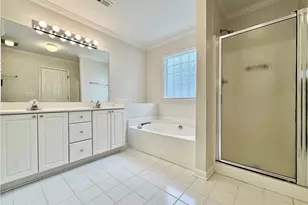 5136 Old Plantation Cir, Winston-Salem, NC 27104 - Photo 10