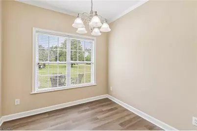 104 Mollie Road, Harmony, NC 28634 - Photo 6