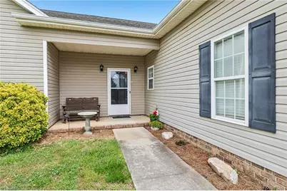 104 Mollie Road, Harmony, NC 28634 - Photo 2
