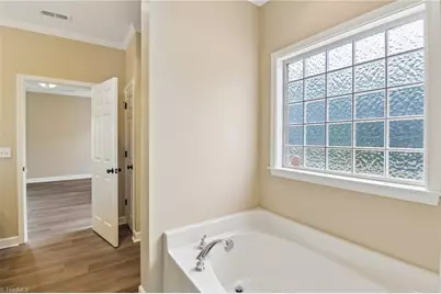 104 Mollie Road, Harmony, NC 28634 - Photo 18