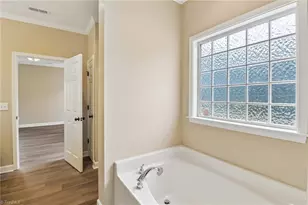 104 Mollie Rd, Harmony, NC 28634 - Photo 18