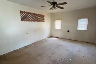 113 Davie Dr, Mocksville, NC 27028 - Photo 2