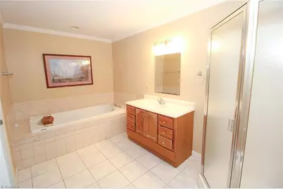 8012 Tam Oshanter Drive, Greensboro, NC 27409 - Photo 18