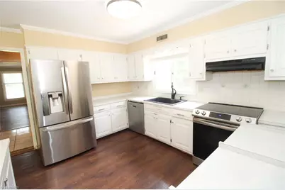 8012 Tam Oshanter Drive, Greensboro, NC 27409 - Photo 14