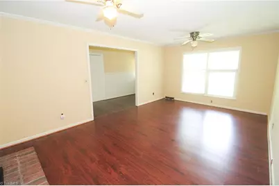 8012 Tam Oshanter Drive, Greensboro, NC 27409 - Photo 8