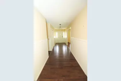 8012 Tam Oshanter Drive, Greensboro, NC 27409 - Photo 10