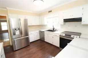 8012 Tam O'Shanter Dr, Greensboro, NC 27409 - Photo 16