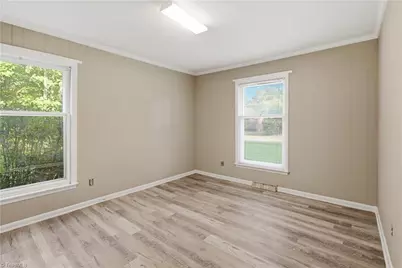 8012 Tam Oshanter Drive, Greensboro, NC 27409 - Photo 22