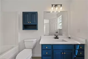1119 Briarwood Dr, Mebane, NC 27302 - Photo 20