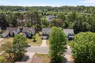1119 Briarwood Dr, Mebane, NC 27302 - Photo 40