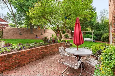 1718 Farnsworth Court, High Point, NC 27262 - Photo 28