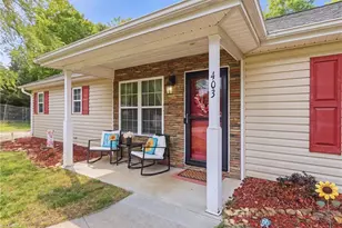 403 Northridge Dr, Eden, NC 27288 - Photo 2