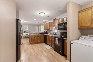 403 Northridge Dr, Eden, NC 27288 - Photo 14